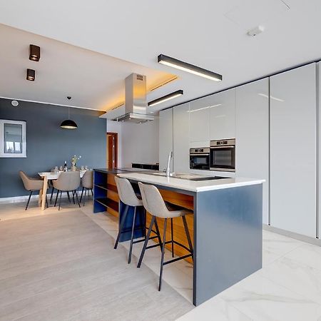 Luxury Apartment With Valletta And Harbour Views Sliema Kültér fotó