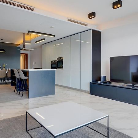 Luxury Apartment With Valletta And Harbour Views Sliema Kültér fotó