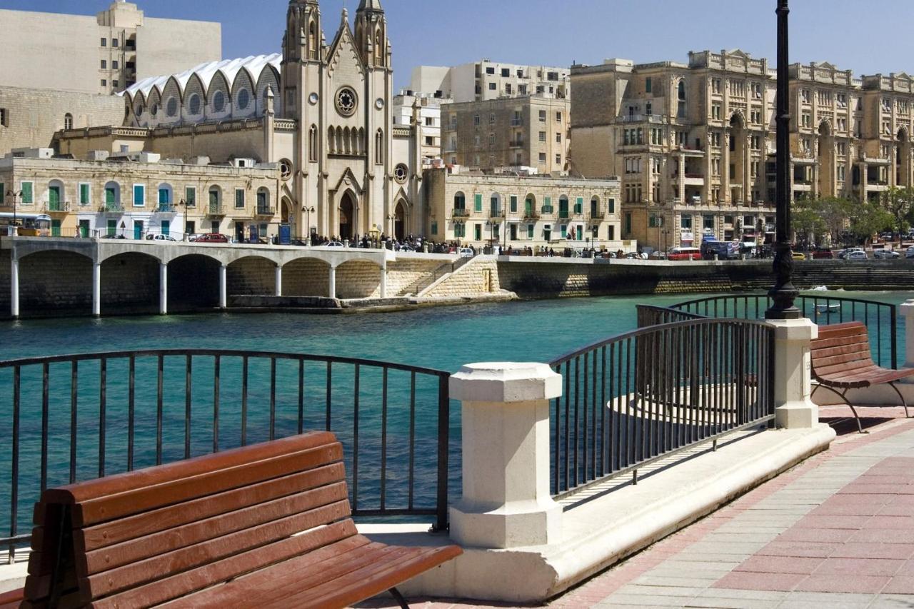 Luxury Apartment With Valletta And Harbour Views Sliema Kültér fotó