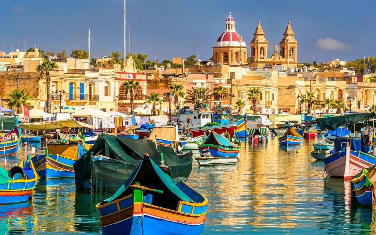 Luxury Apartment With Valletta And Harbour Views Sliema Kültér fotó