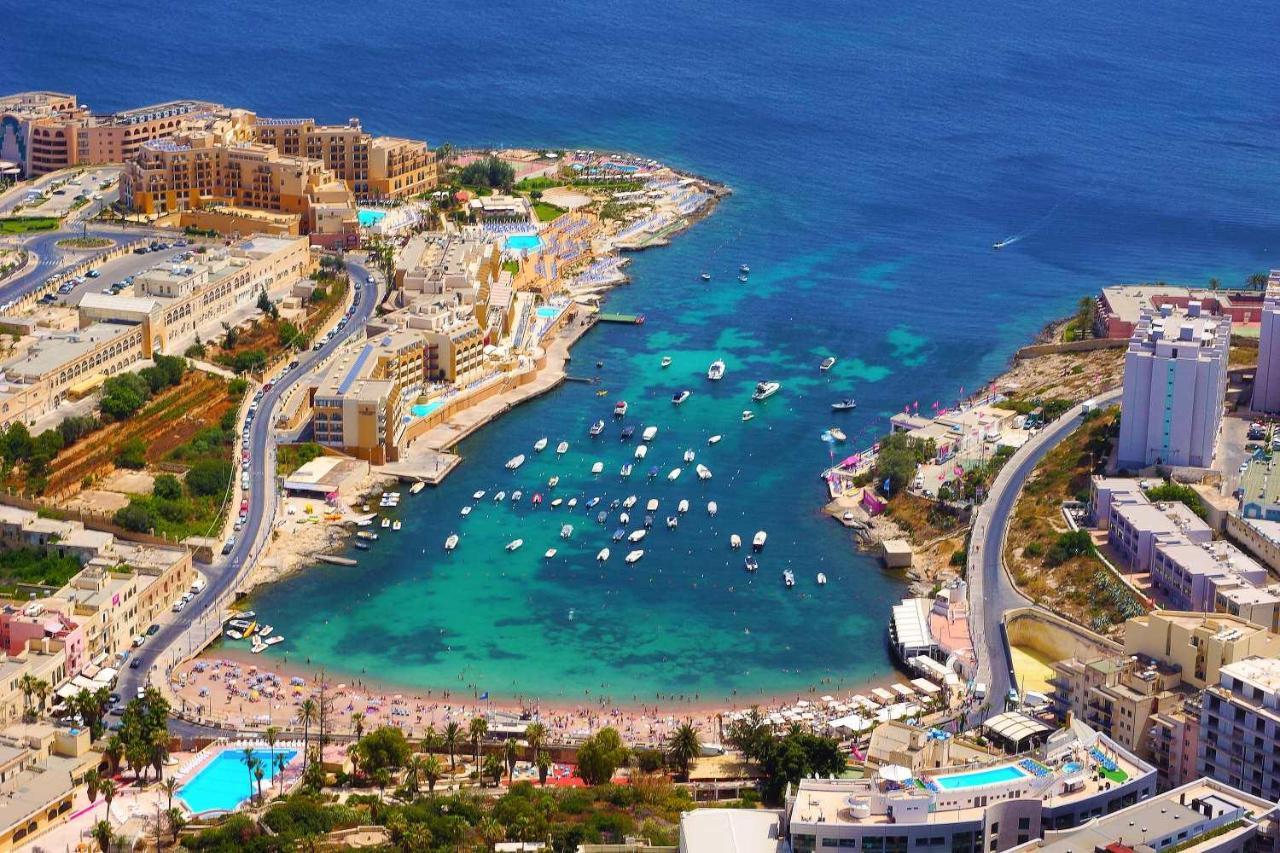 Luxury Apartment With Valletta And Harbour Views Sliema Kültér fotó
