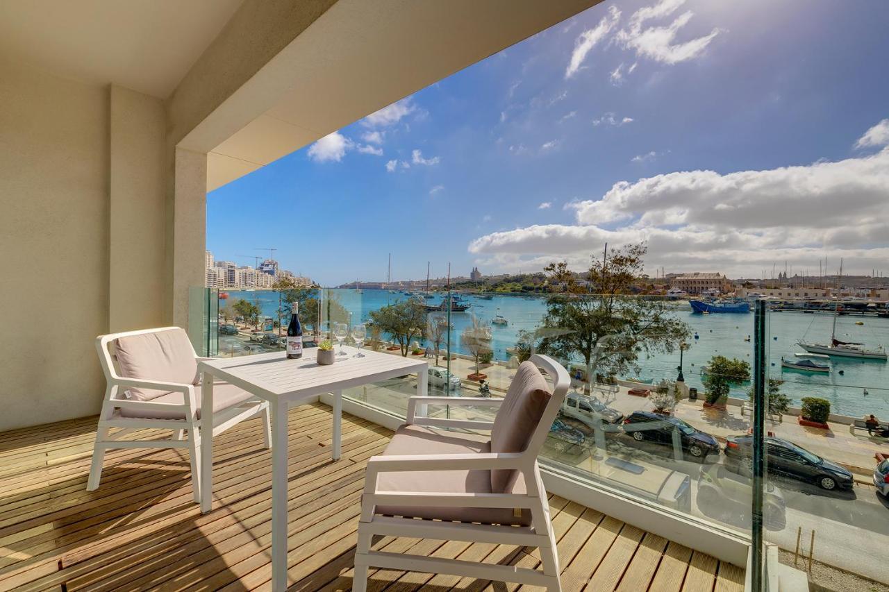 Luxury Apartment With Valletta And Harbour Views Sliema Kültér fotó
