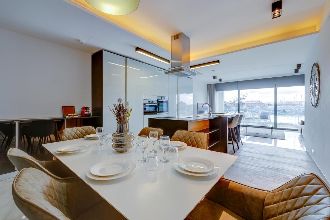 Luxury Apartment With Valletta And Harbour Views Sliema Kültér fotó